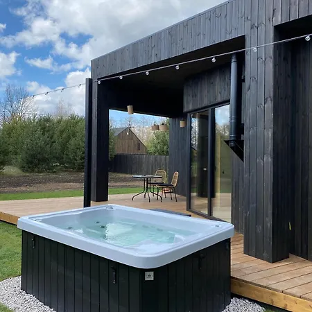 Sankakkei 1 - Lewy Brzeg Narwi Villa *